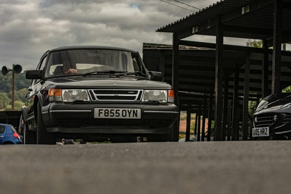 Guide complet pour la location d'un camion de 30m3 : volume, coût et choix du véhicule